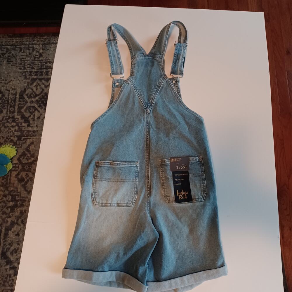 Indigo Rein Bib Shorts Overalls Size 1/24 Blue Jean Distressed Relaxed Fit NEW - Picture 2 of 9